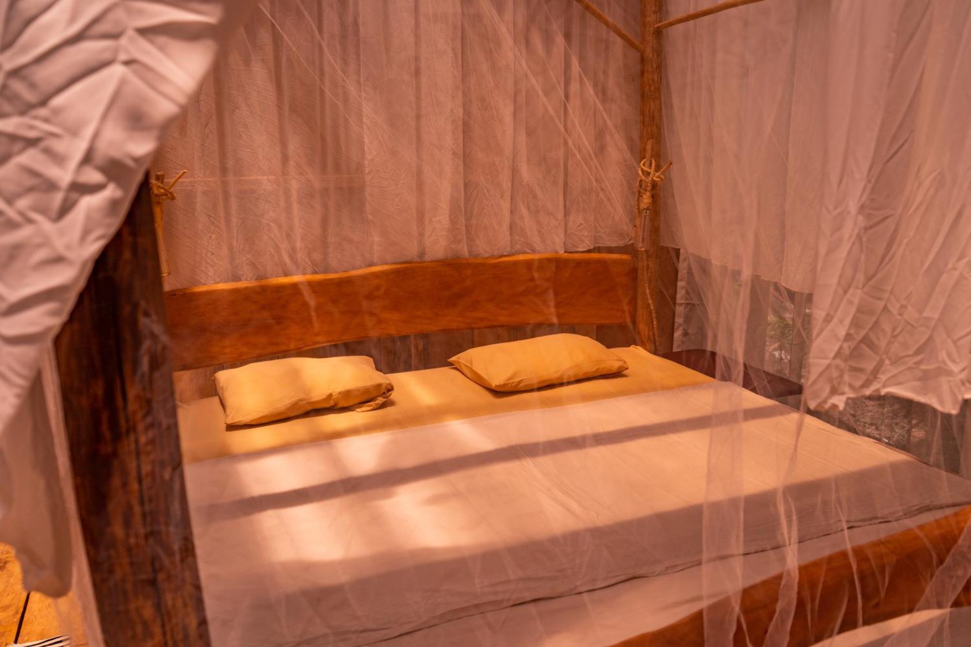 Awaken Amazonian Healing Resort All Inclusive อีกีโตส ภายนอก รูปภาพ
