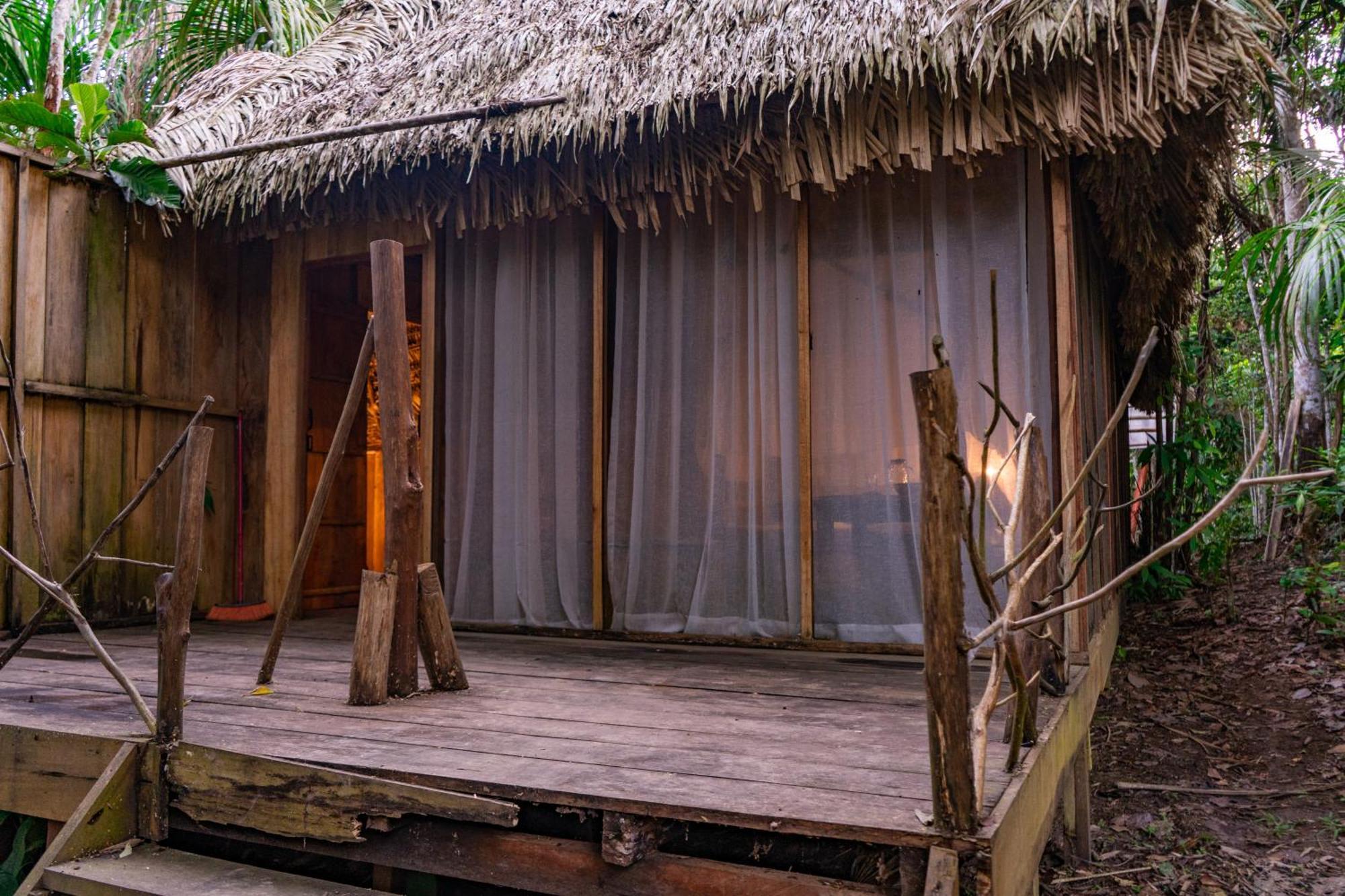 Awaken Amazonian Healing Resort All Inclusive อีกีโตส ภายนอก รูปภาพ