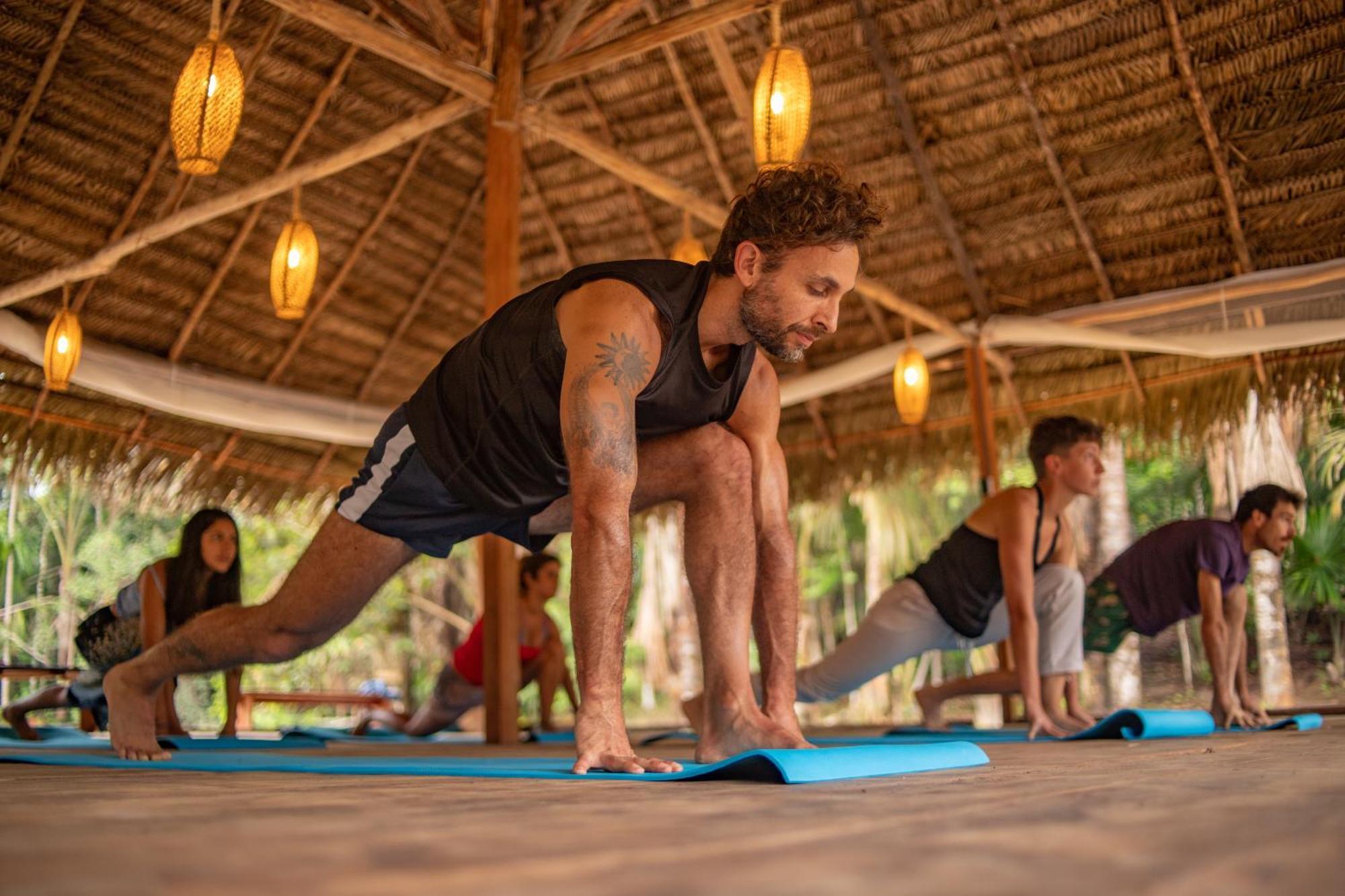 Awaken Amazonian Healing Resort All Inclusive อีกีโตส ภายนอก รูปภาพ